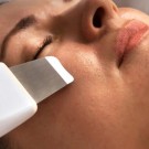 Ultrasonisk Skin scrubber F311B thumbnail