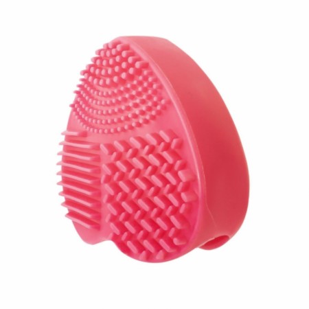Heart brush cleaner